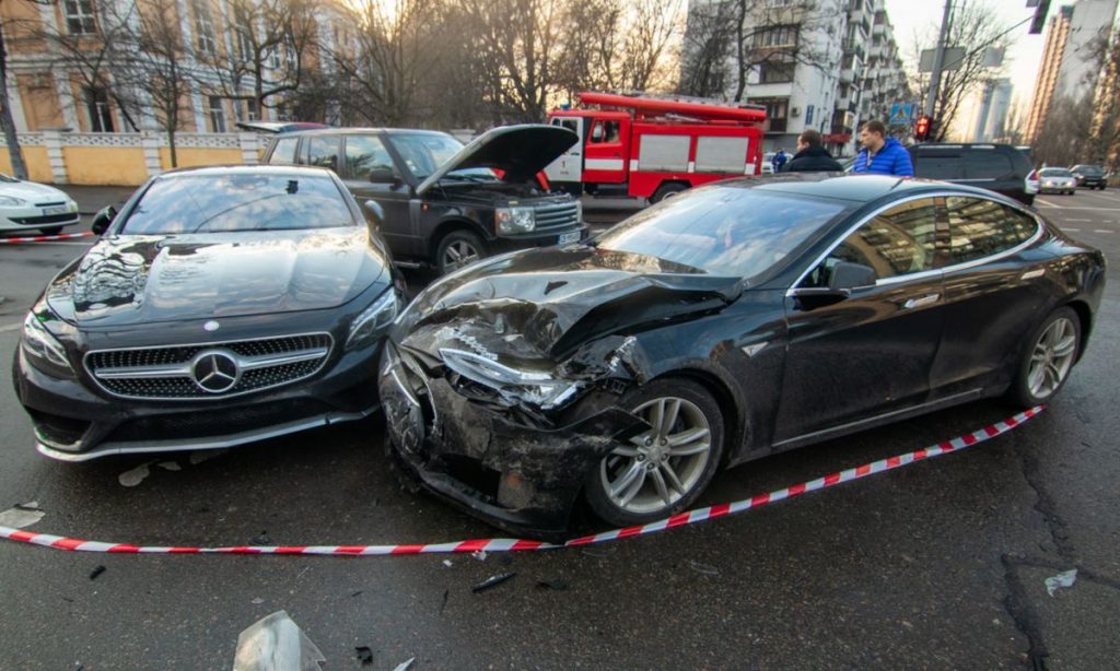 Автоюрист в москве